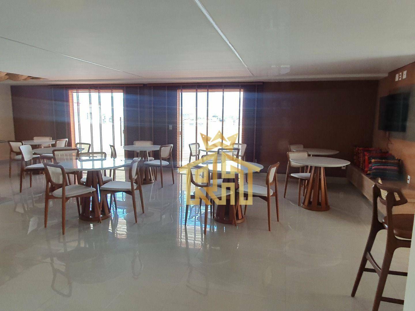 Apartamento à venda com 1 quarto, 57m² - Foto 28