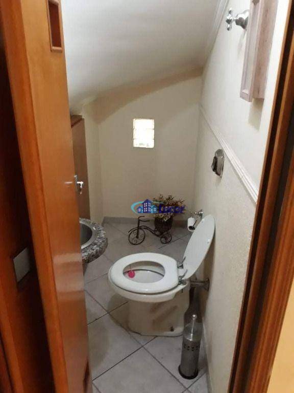 Sobrado à venda com 3 quartos, 150m² - Foto 21