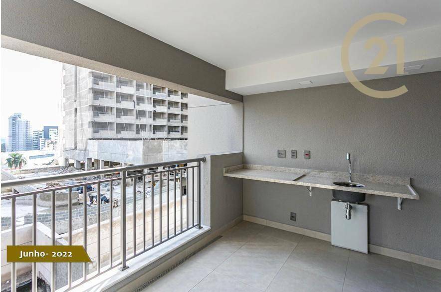 Apartamento à venda com 4 quartos, 154m² - Foto 2