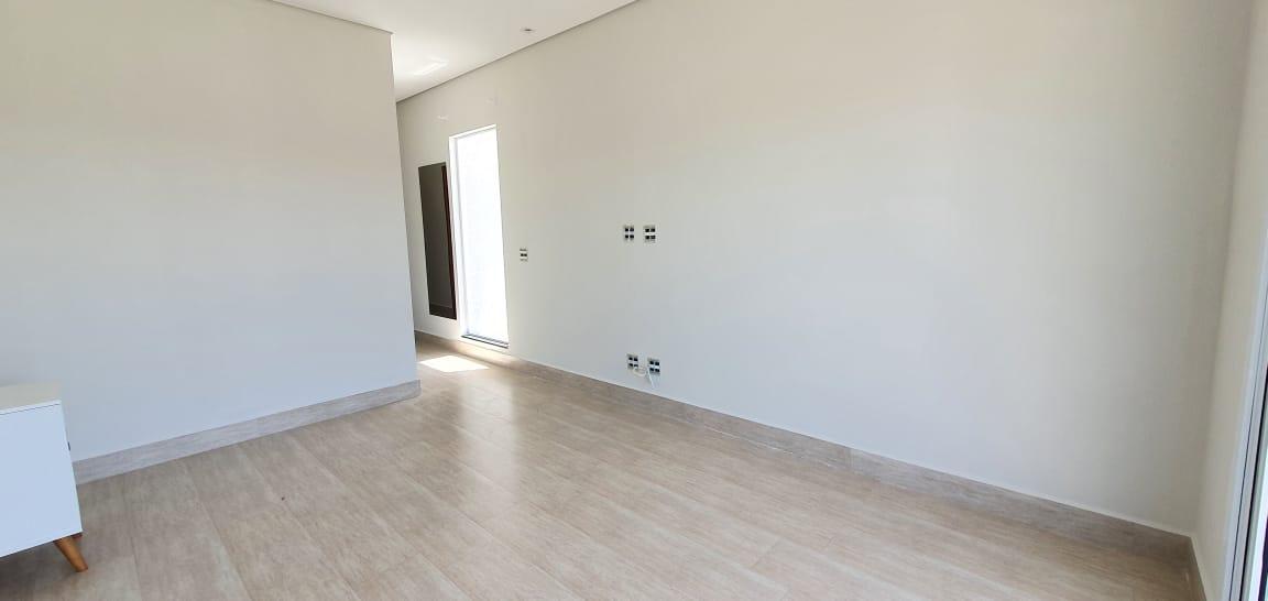 Casa de Condomínio à venda e aluguel com 3 quartos, 240m² - Foto 36