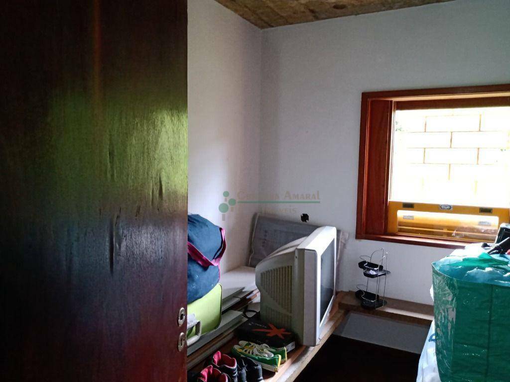 Casa à venda com 3 quartos, 196m² - Foto 27