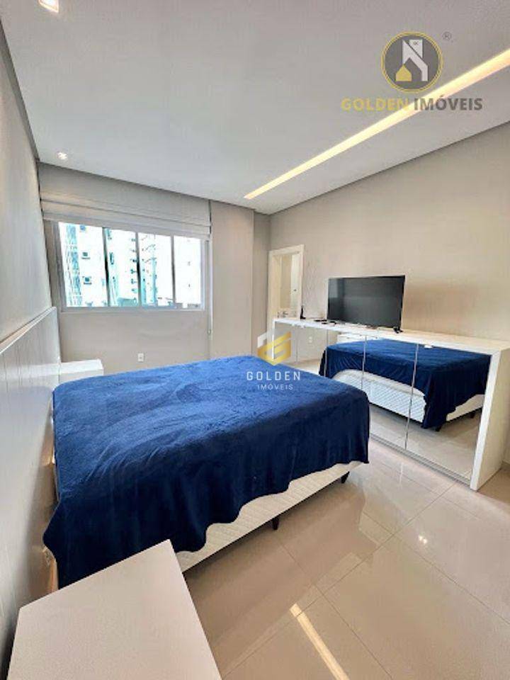 Apartamento à venda com 3 quartos, 130m² - Foto 2