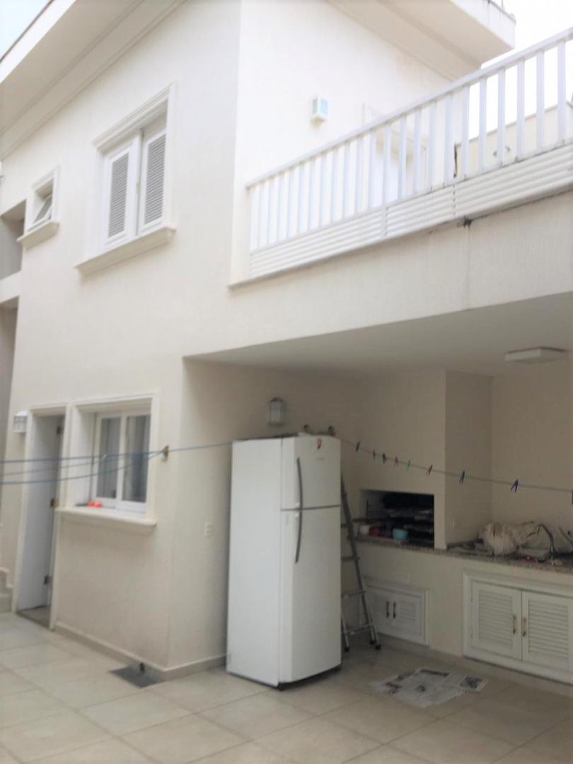 Casa à venda com 3 quartos, 215m² - Foto 20