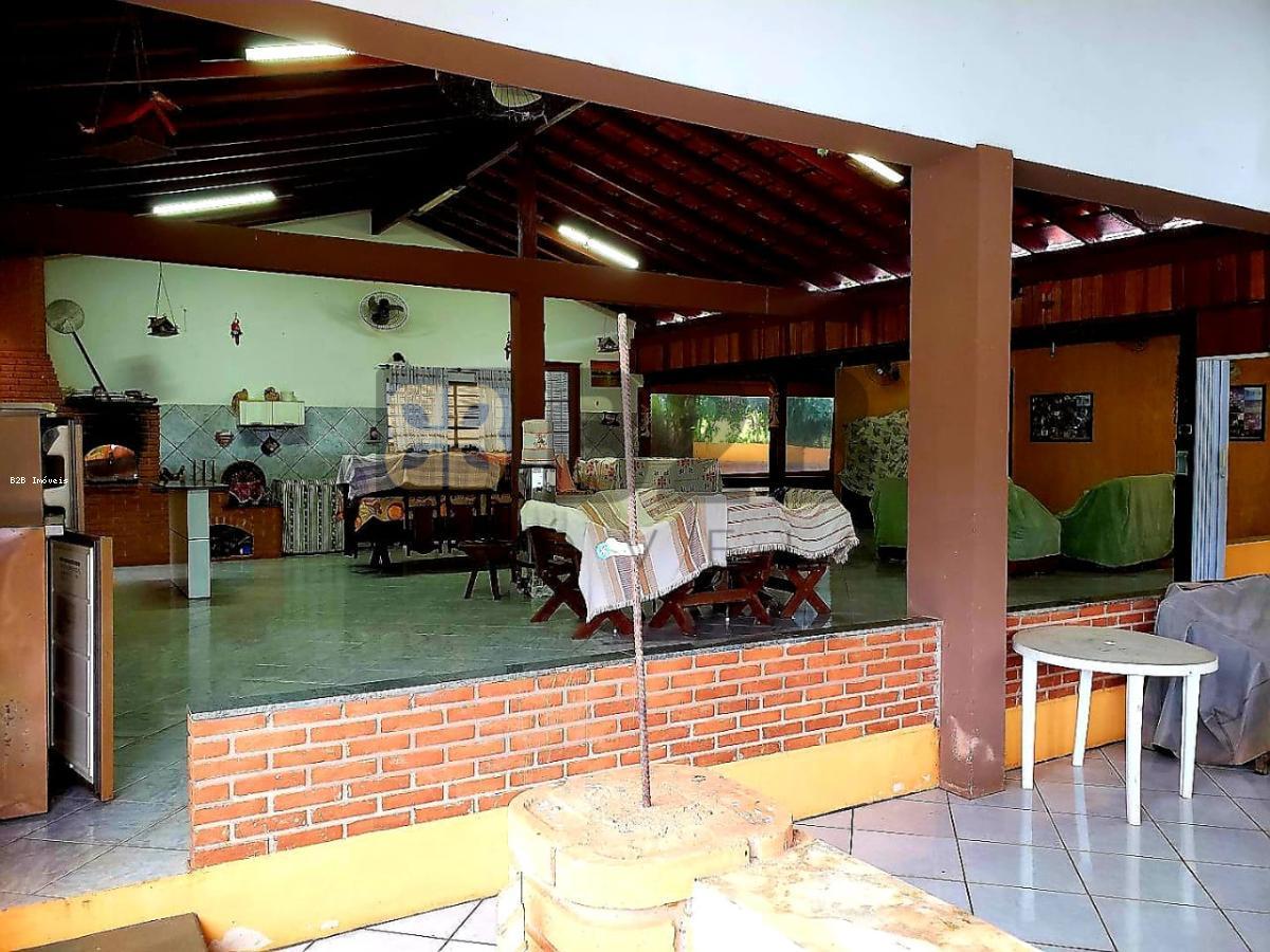 Fazenda à venda com 12 quartos, 900m² - Foto 10