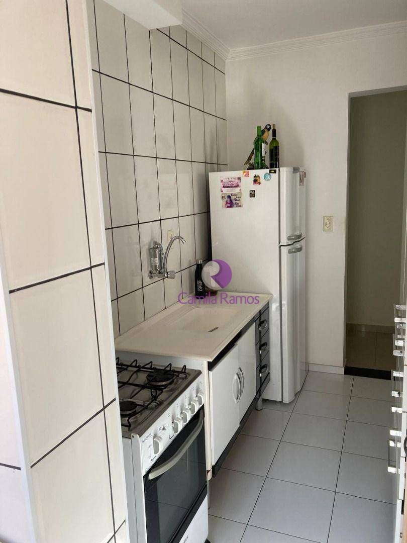 Apartamento à venda com 2 quartos, 58m² - Foto 6