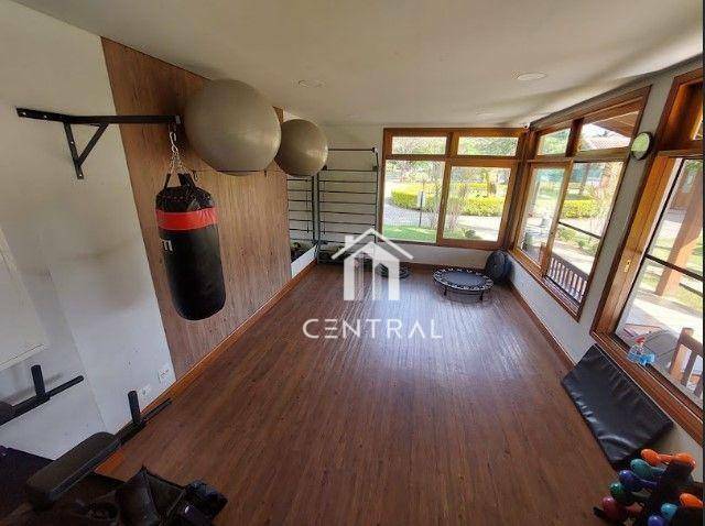 Casa de Condomínio à venda e aluguel com 5 quartos, 450m² - Foto 20