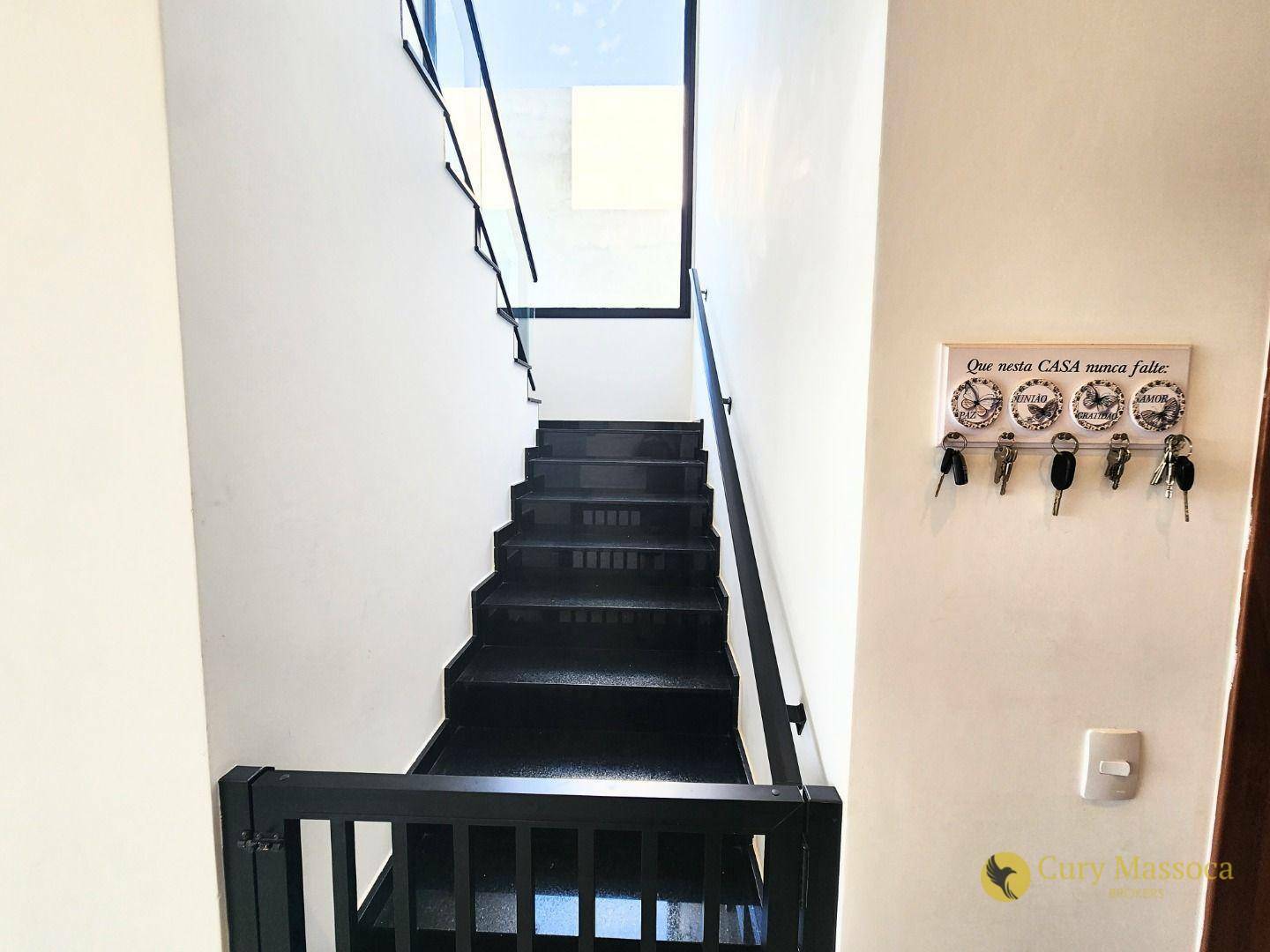 Casa de Condomínio à venda com 4 quartos, 249m² - Foto 20