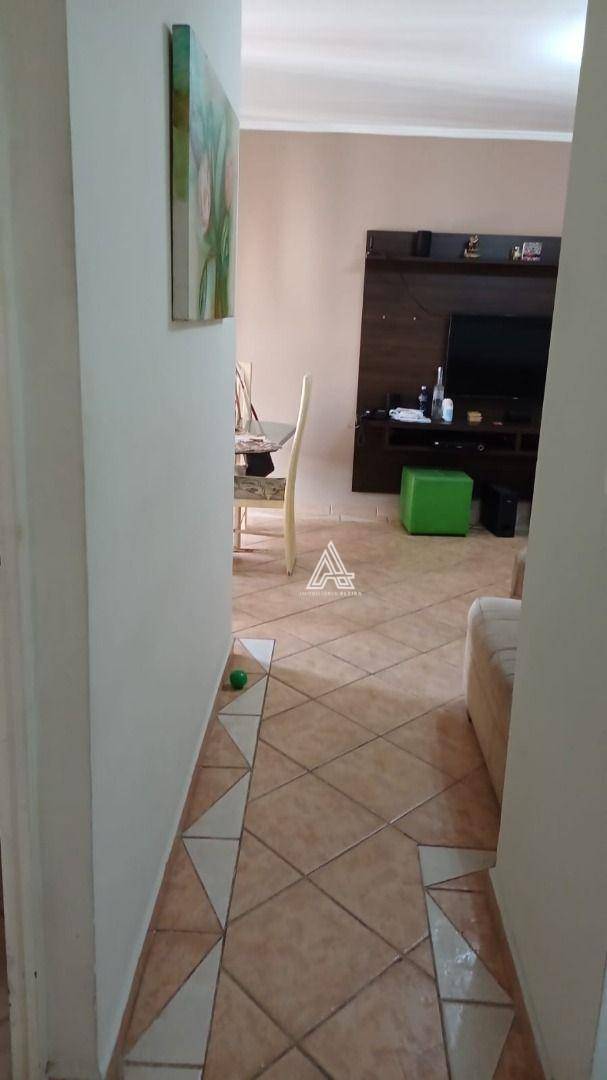 Apartamento à venda com 2 quartos, 70m² - Foto 18