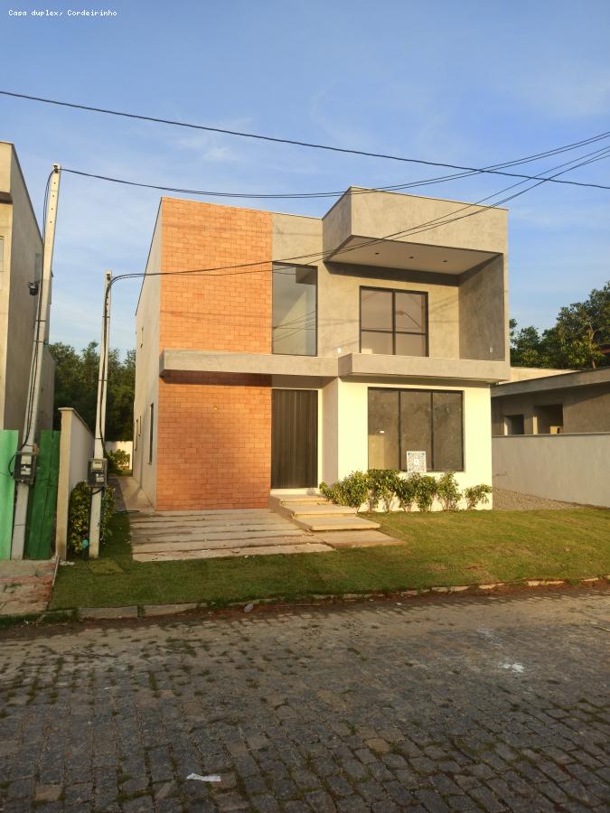 Casa à venda com 4 quartos, 395m² - Foto 2