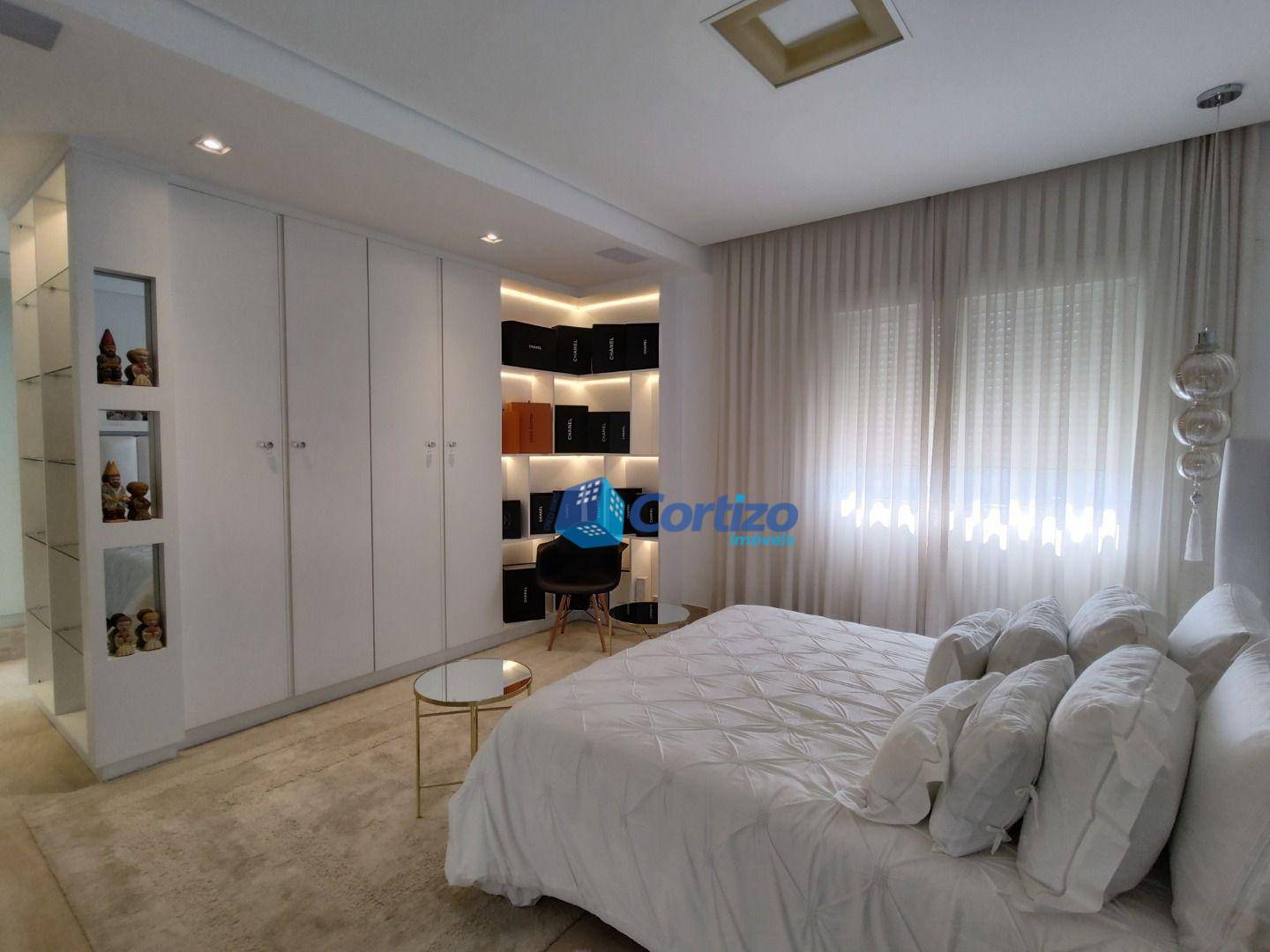 Apartamento à venda com 3 quartos, 296m² - Foto 26