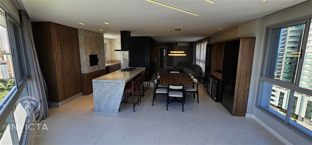 Apartamento à venda com 4 quartos, 156m² - Foto 21