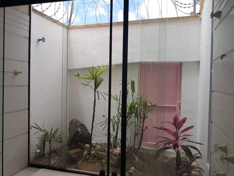 Casa para alugar com 3 quartos, 350m² - Foto 15