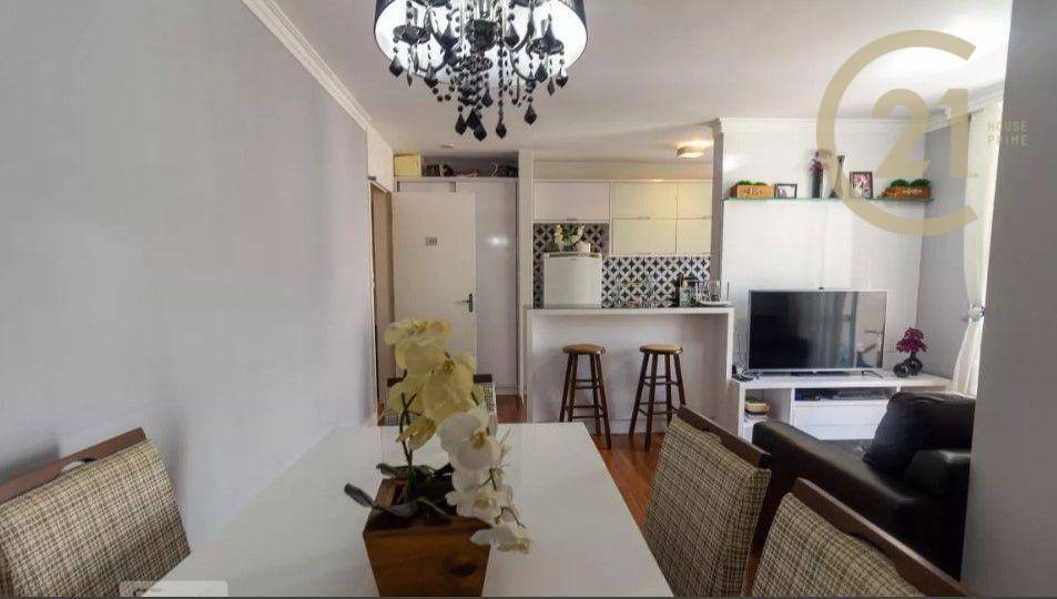 Apartamento à venda com 2 quartos, 65m² - Foto 5