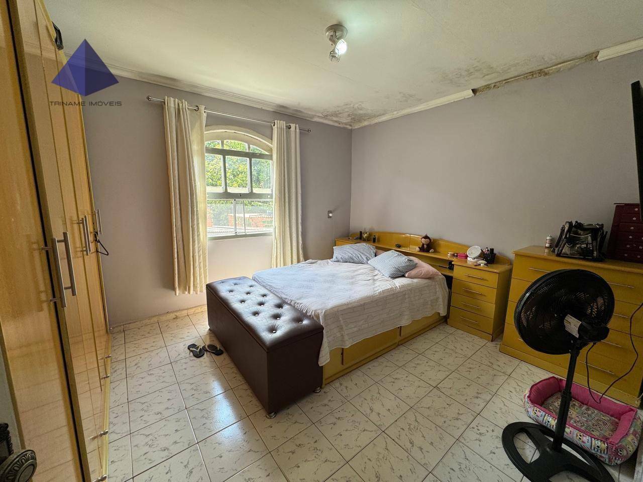 Sobrado à venda com 8 quartos, 300m² - Foto 11