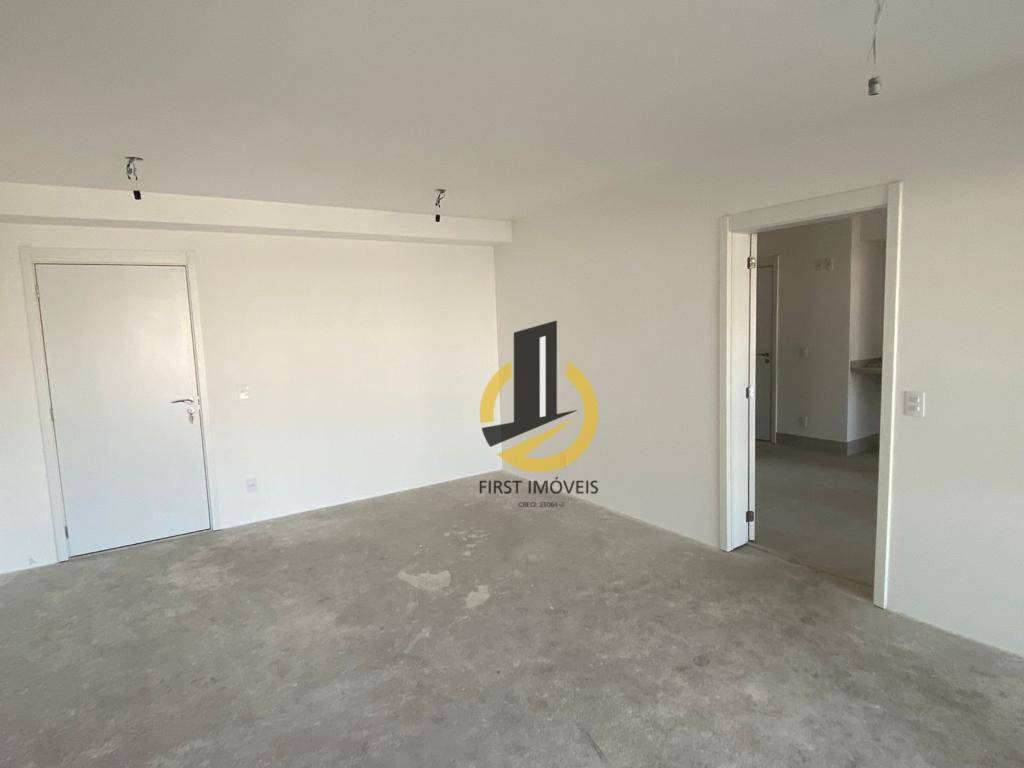 Apartamento à venda com 3 quartos, 147m² - Foto 3