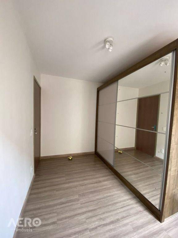 Apartamento à venda e aluguel com 2 quartos, 52m² - Foto 4