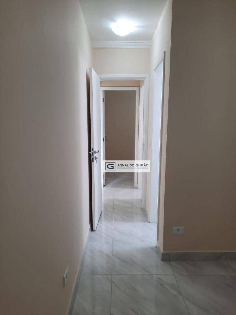 Apartamento à venda com 2 quartos, 63m² - Foto 5