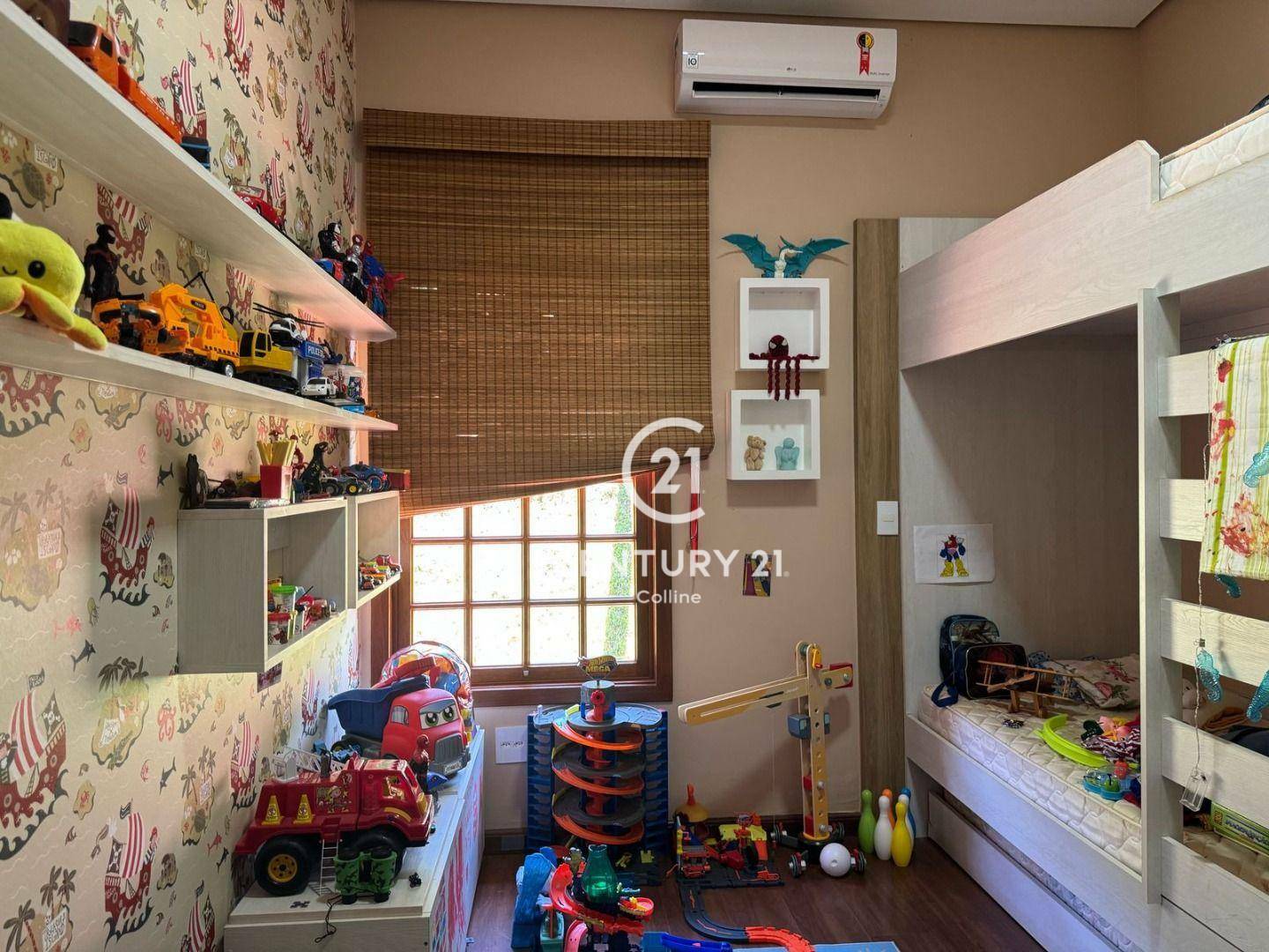 Casa de Condomínio à venda com 3 quartos, 300m² - Foto 38