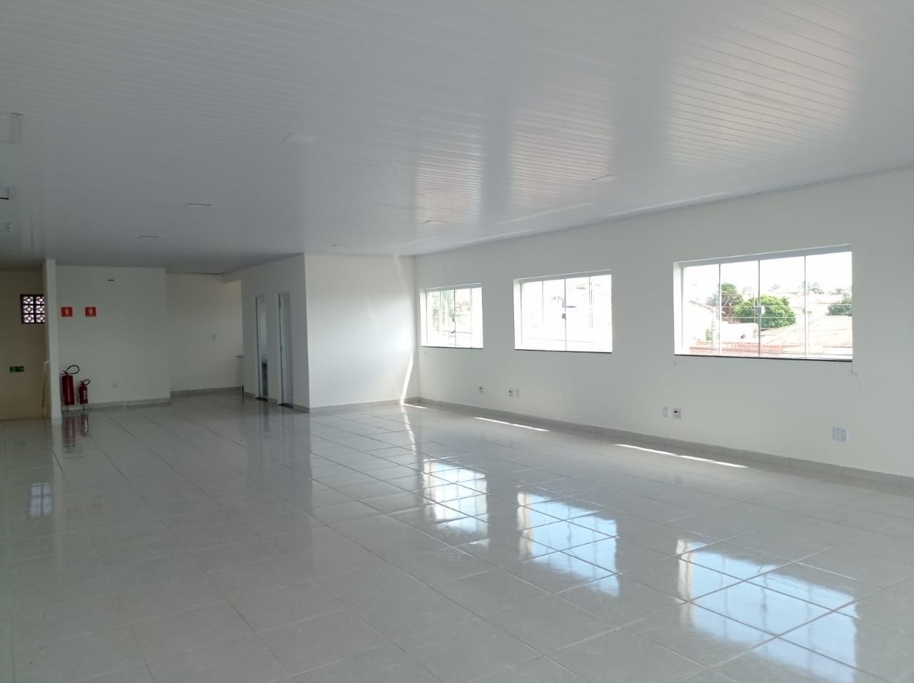 Depósito-Galpão-Armazém à venda, 284m² - Foto 7