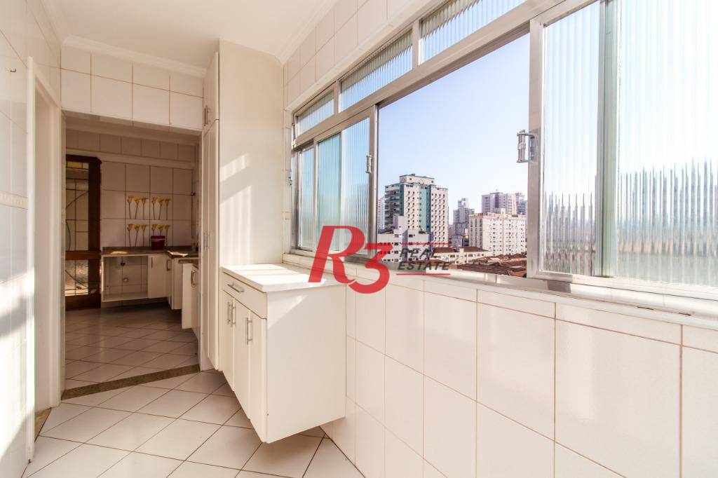 Apartamento à venda com 3 quartos, 137m² - Foto 9