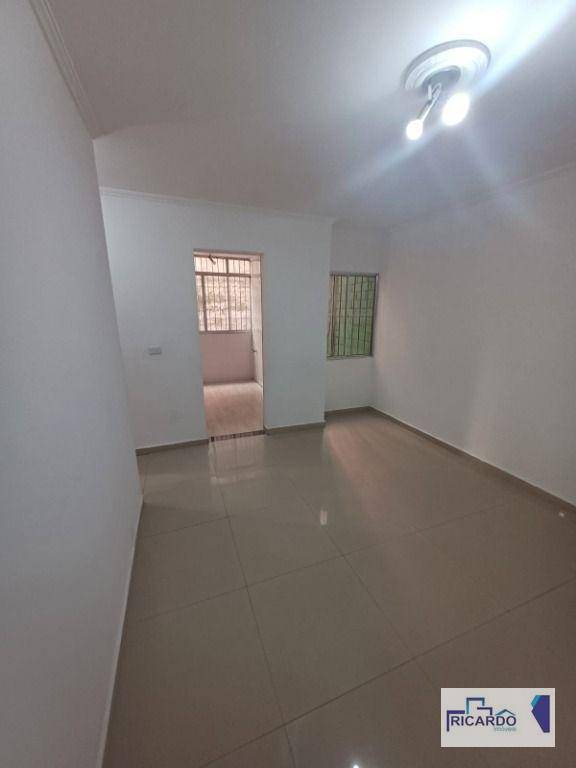 Apartamento à venda com 1 quarto, 40m² - Foto 9