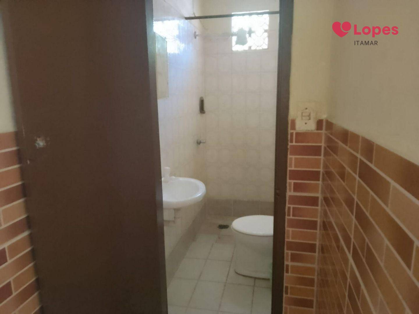 Pousada-Chalé à venda com 19 quartos, 300m² - Foto 18