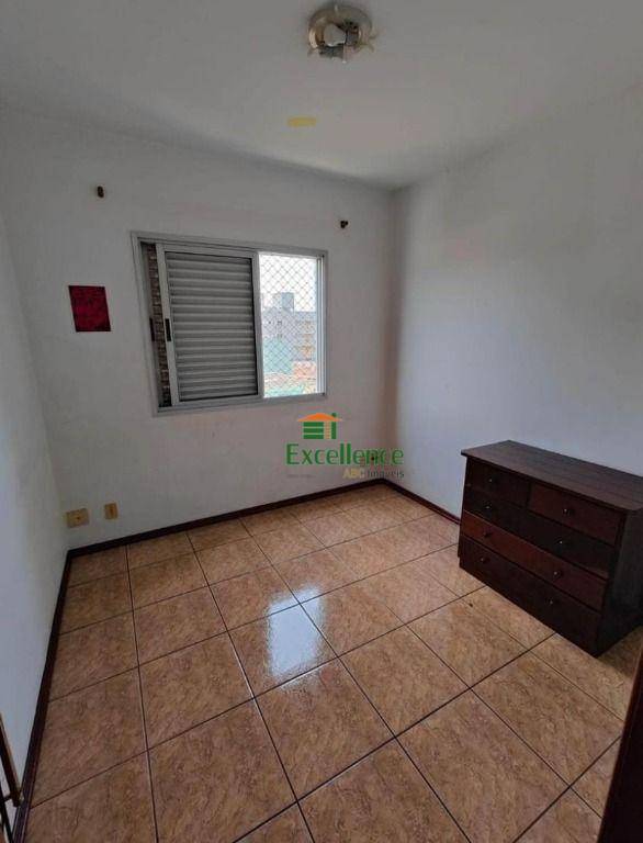 Apartamento para alugar com 2 quartos, 80m² - Foto 8