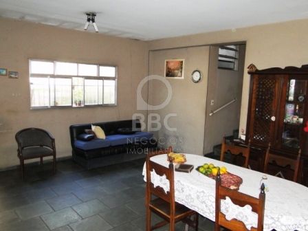 Casa à venda com 2 quartos, 165m² - Foto 9