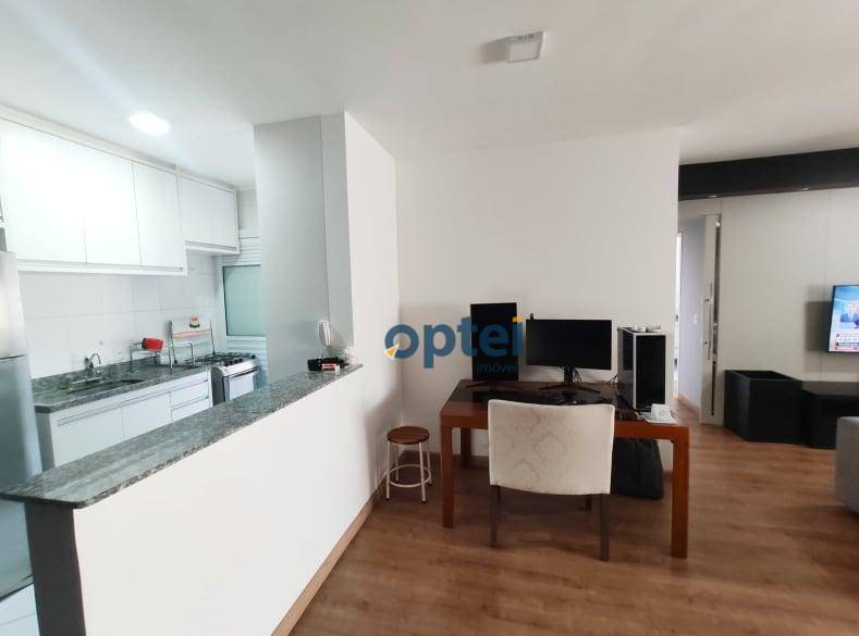 Apartamento à venda com 2 quartos, 84m² - Foto 3