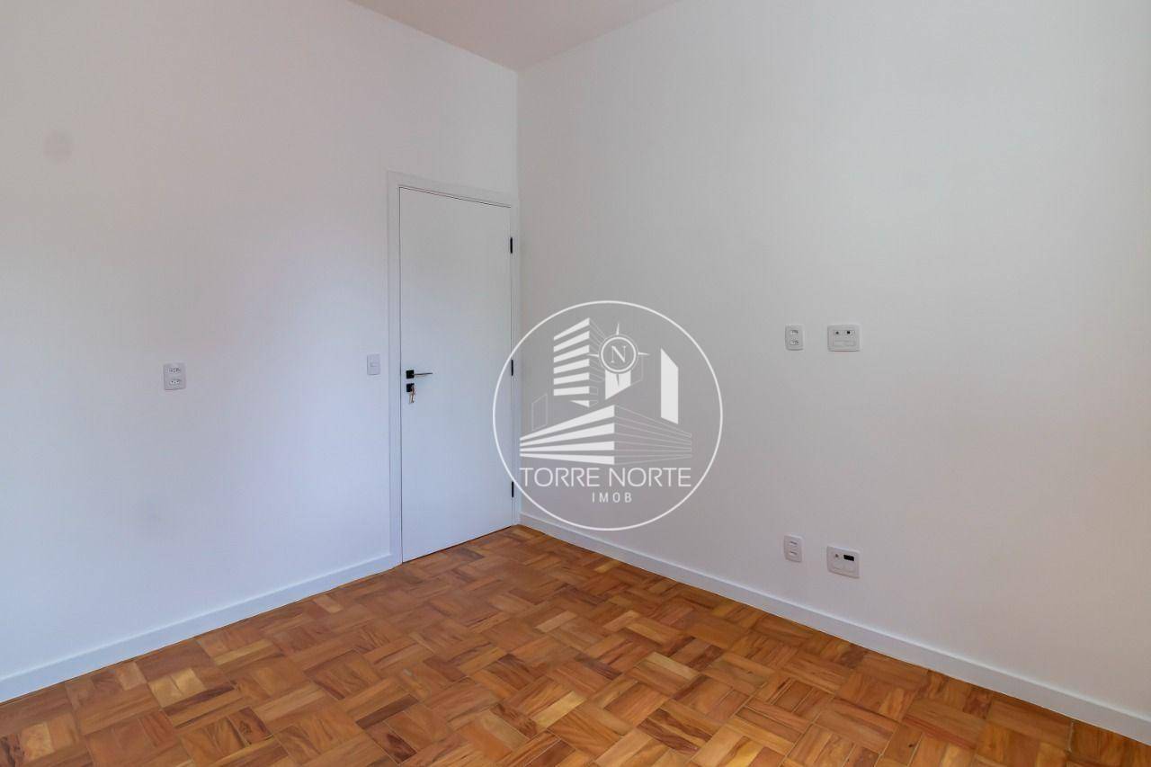 Apartamento à venda com 2 quartos, 120m² - Foto 18