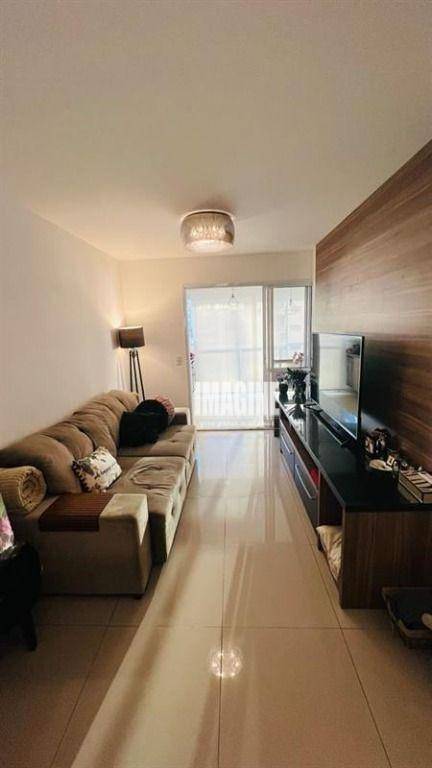 Apartamento à venda com 2 quartos, 113m² - Foto 1