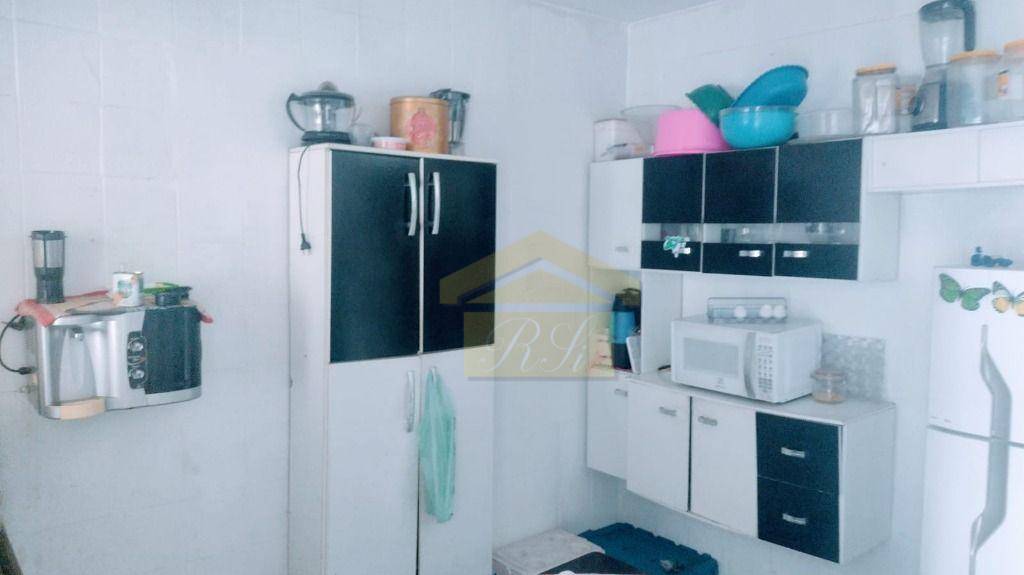 Sobrado à venda com 2 quartos, 80m² - Foto 4