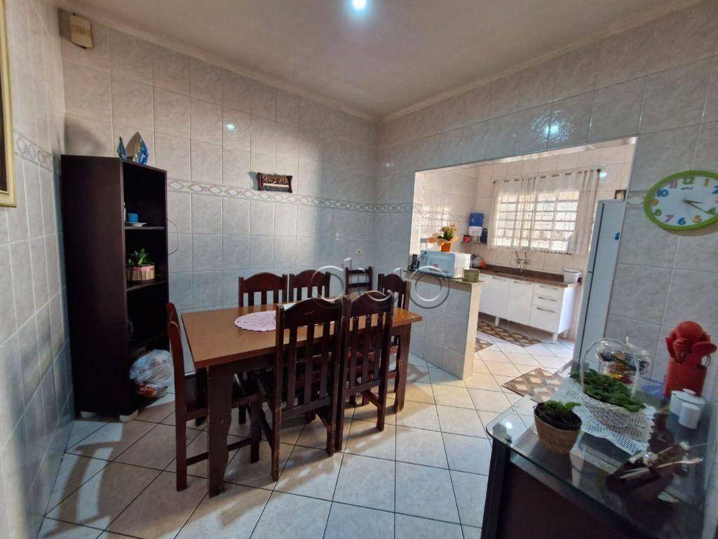 Casa à venda com 2 quartos, 80m² - Foto 16