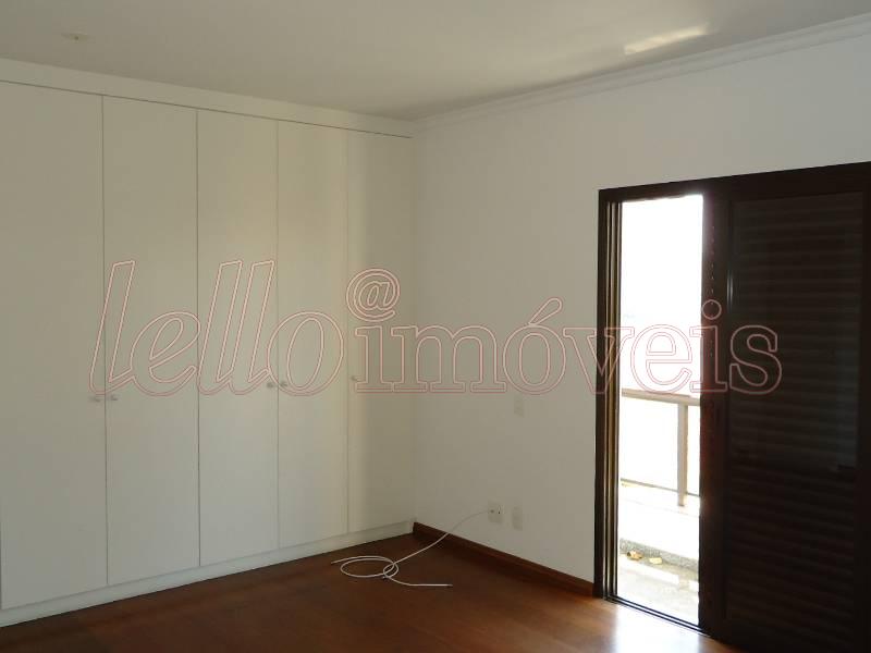 Apartamento para alugar com 3 quartos, 165m² - Foto 11