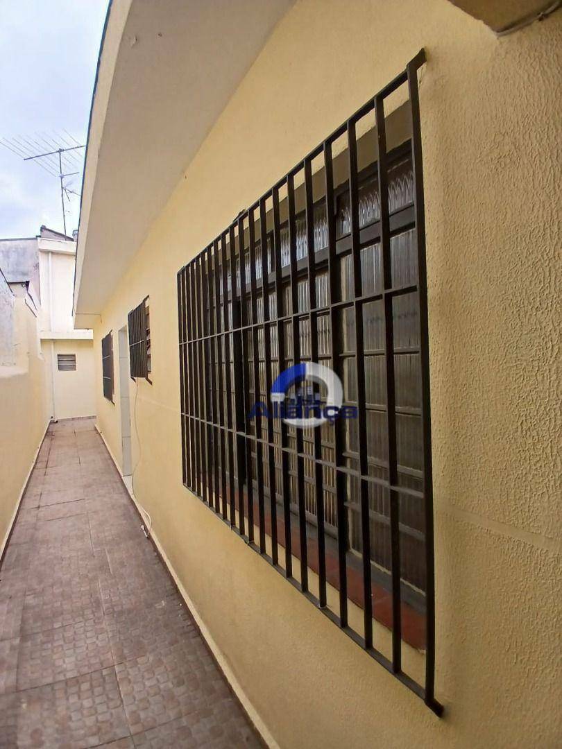 Casa para alugar com 2 quartos, 125m² - Foto 19