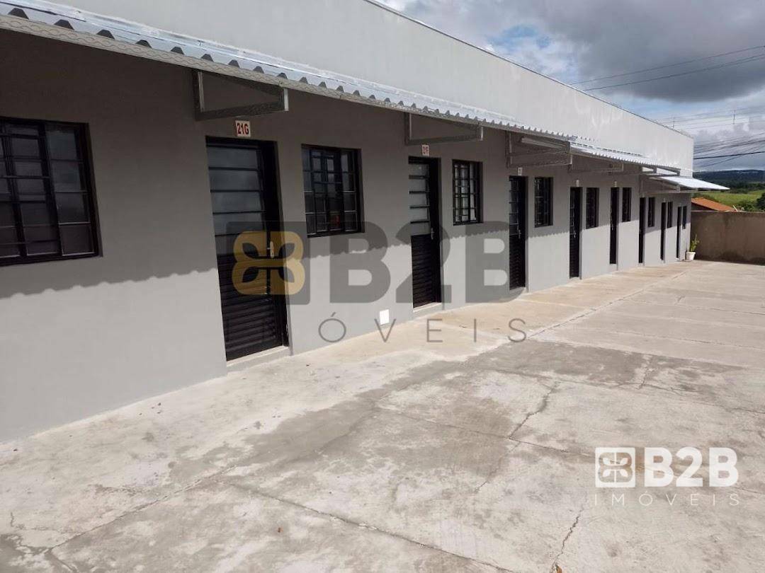 Depósito-Galpão-Armazém à venda, 216m² - Foto 1