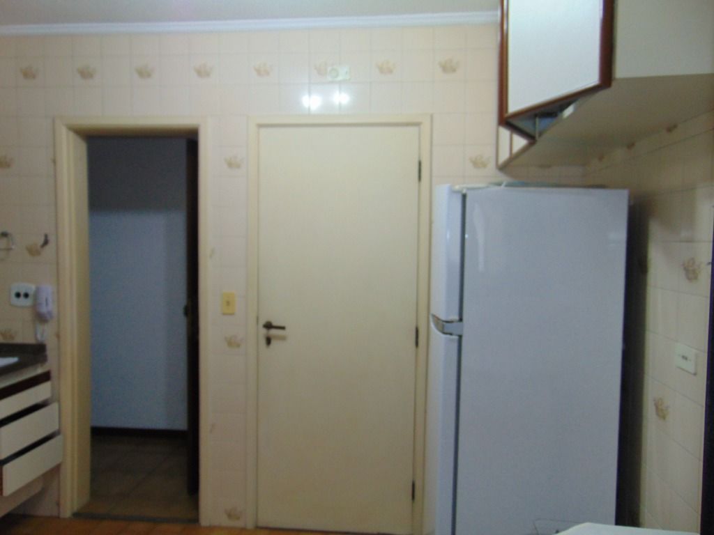 Apartamento à venda com 3 quartos, 120m² - Foto 18