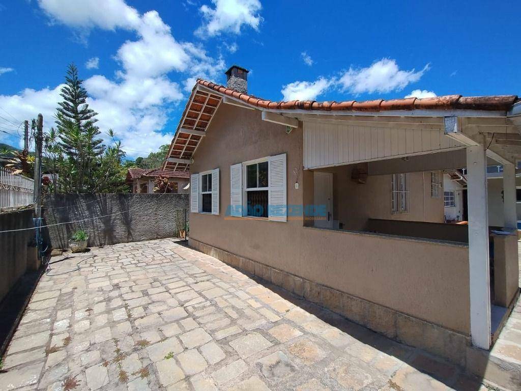 Casa à venda com 4 quartos, 221m² - Foto 10