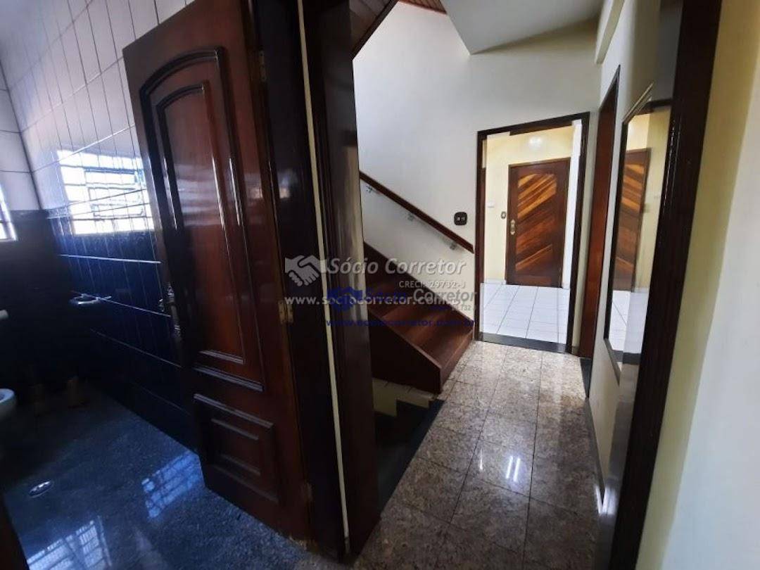 Casa à venda com 4 quartos, 444m² - Foto 20