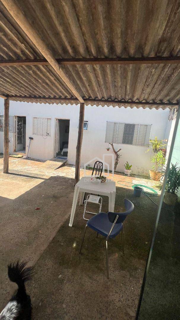 Casa à venda com 3 quartos, 1m² - Foto 13