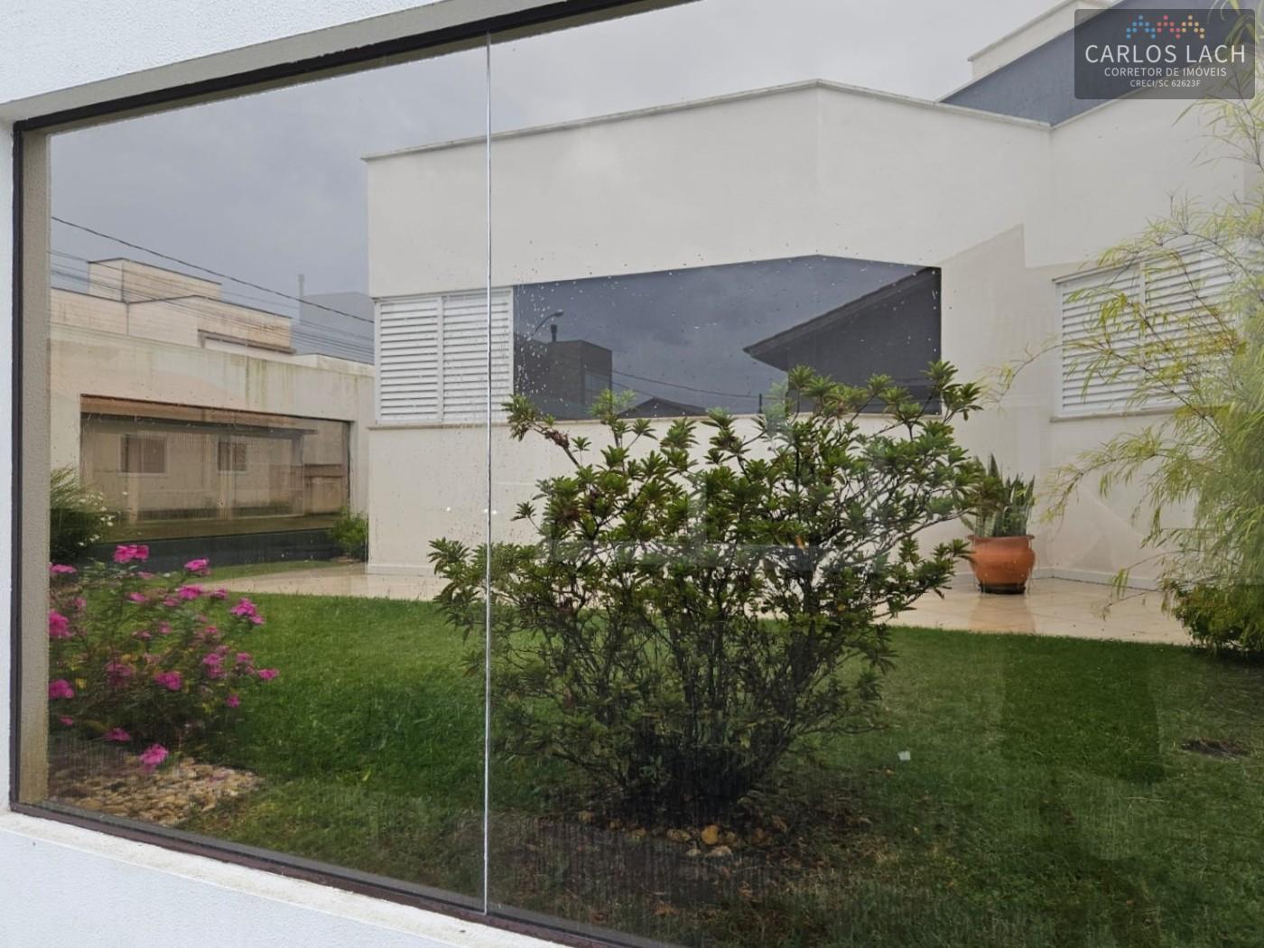 Casa à venda com 3 quartos, 321m² - Foto 5