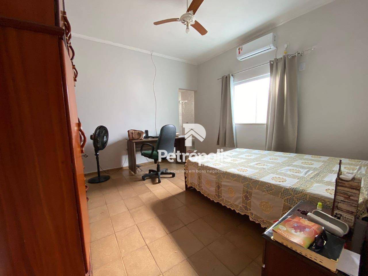 Casa à venda com 3 quartos, 179m² - Foto 6