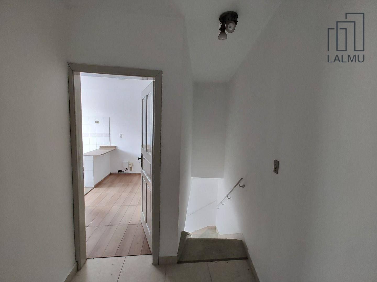 Sobrado para alugar com 3 quartos, 180m² - Foto 26