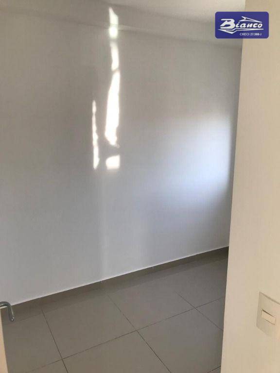 Apartamento para alugar com 2 quartos, 51m² - Foto 12