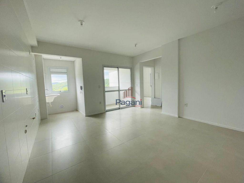 Apartamento à venda com 2 quartos, 54m² - Foto 13