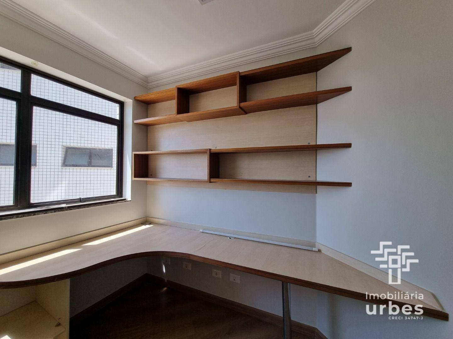 Apartamento à venda com 3 quartos, 162m² - Foto 10