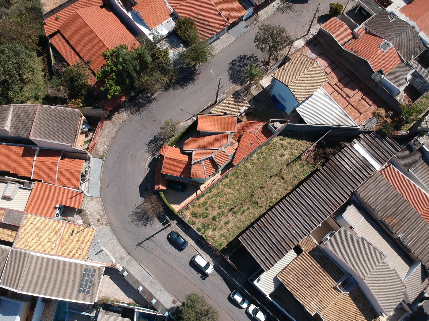 Terreno à venda, 221m² - Foto 2