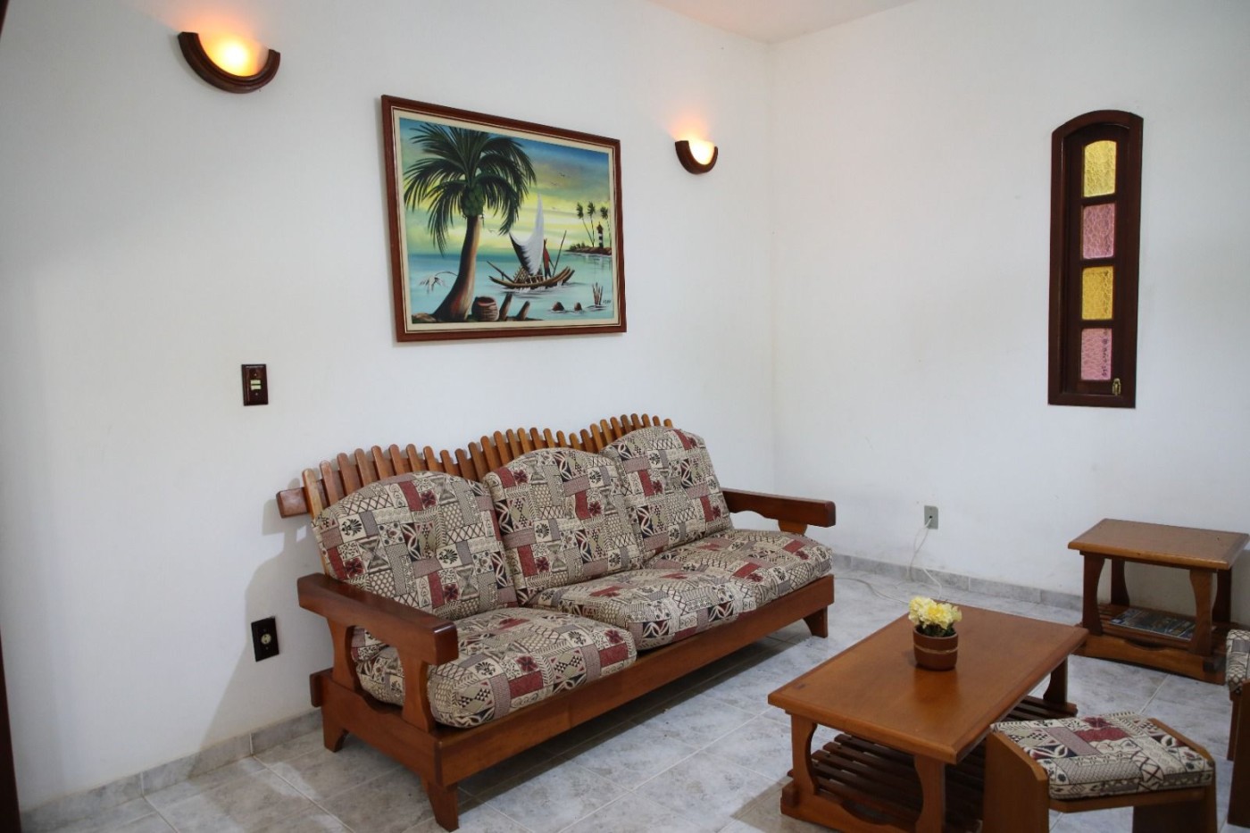 Casa para alugar com 3 quartos, 1250m² - Foto 4