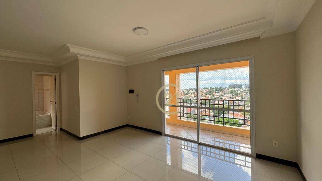 Apartamento para alugar com 3 quartos, 183m² - Foto 3