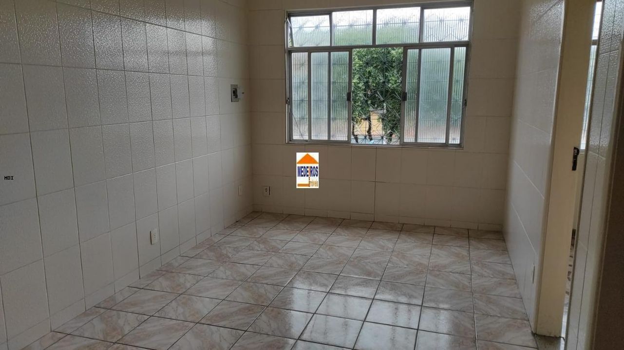 Casa à venda com 2 quartos, 115m² - Foto 13